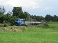 15.09.2011, godz. 14:14. SU46-004 z pociągiem z podkładami z podsuwalskiej Papierni zblża się do Bajtkowa.
