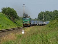 16.06.2012, Stare Juchy, ST44-949 z pociągiem relacji Nida-Korsze zbliża się do stacji