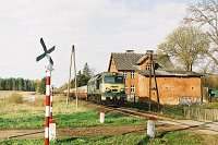 30.04.2003, przystanek Przykopka, ST44-878, pociąg TKPSc 77783 Ełk - Suwałki
