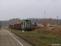 15.11.2005, stacja Pisz, SM42 z poc. TKMSc 791 Pisz - Ełk. Fot. Paweł Wagner
